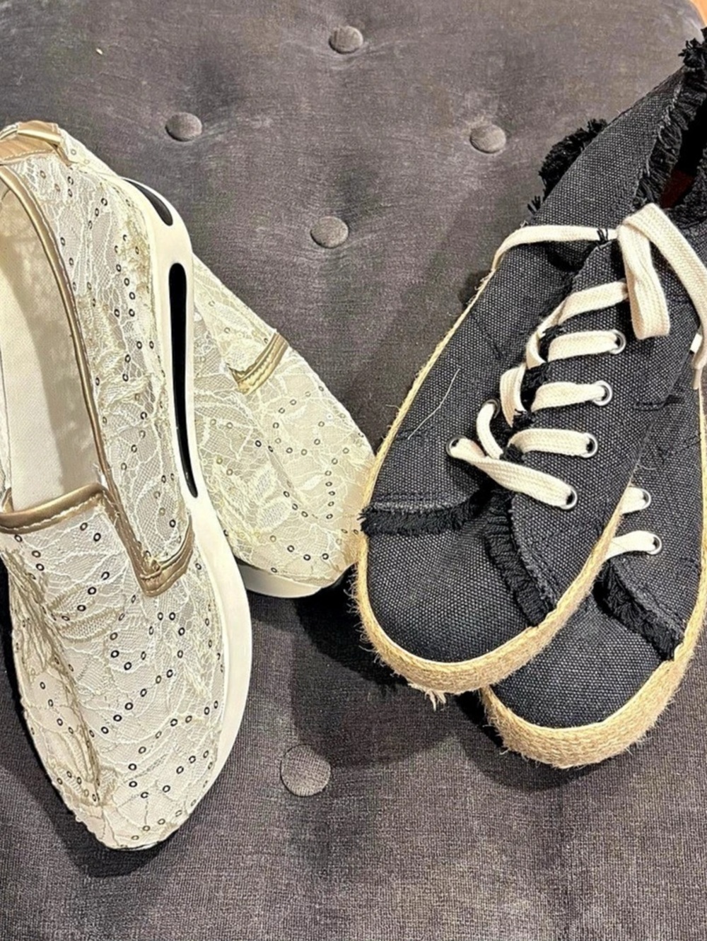 Women's lace and Canvas Sneakers